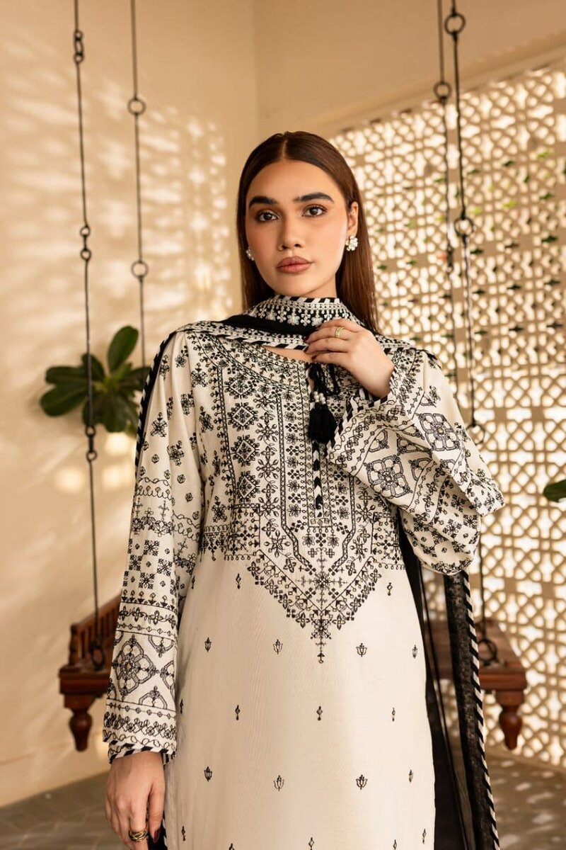 Cotton Embroidered 3pcs suit