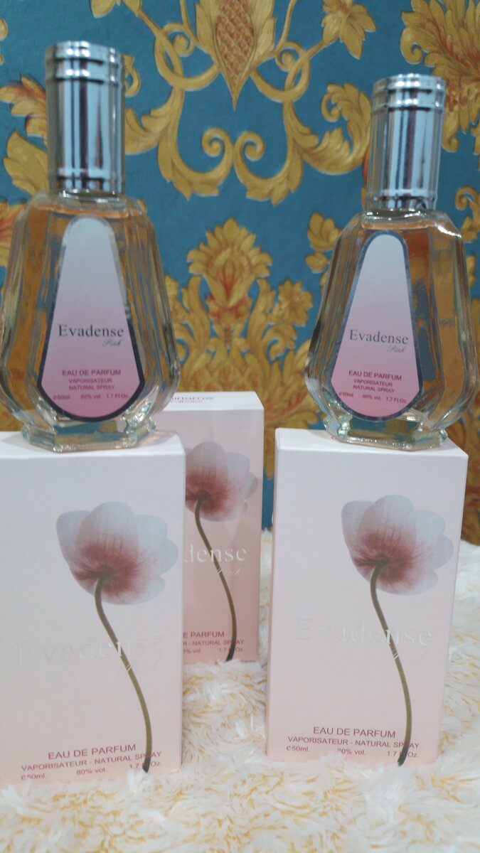 Evadense  pink perfume