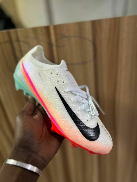 Chaussures de Football Performance