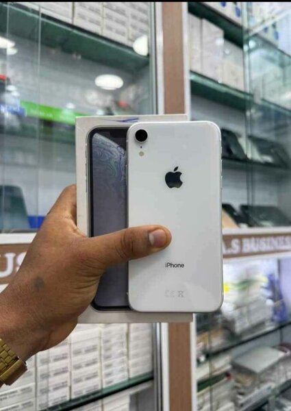 iPhone XR Débloqué Blanc