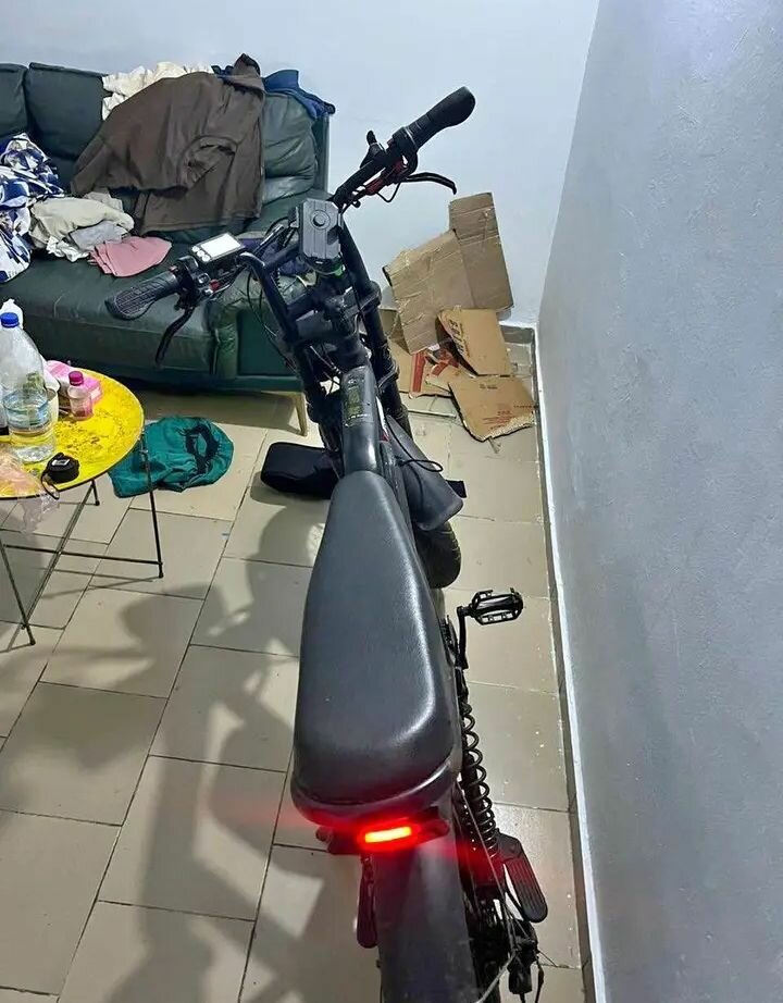 Vélo Électrique Pliable Noir