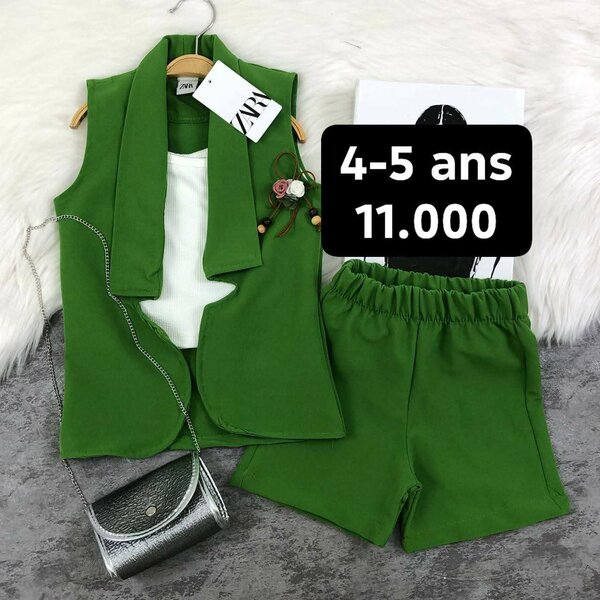 Ensemble Vert Enfant Élégant