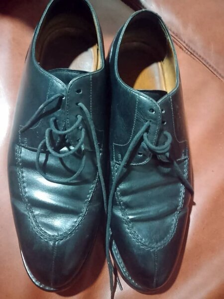 Smart shoes Berwick and Danille