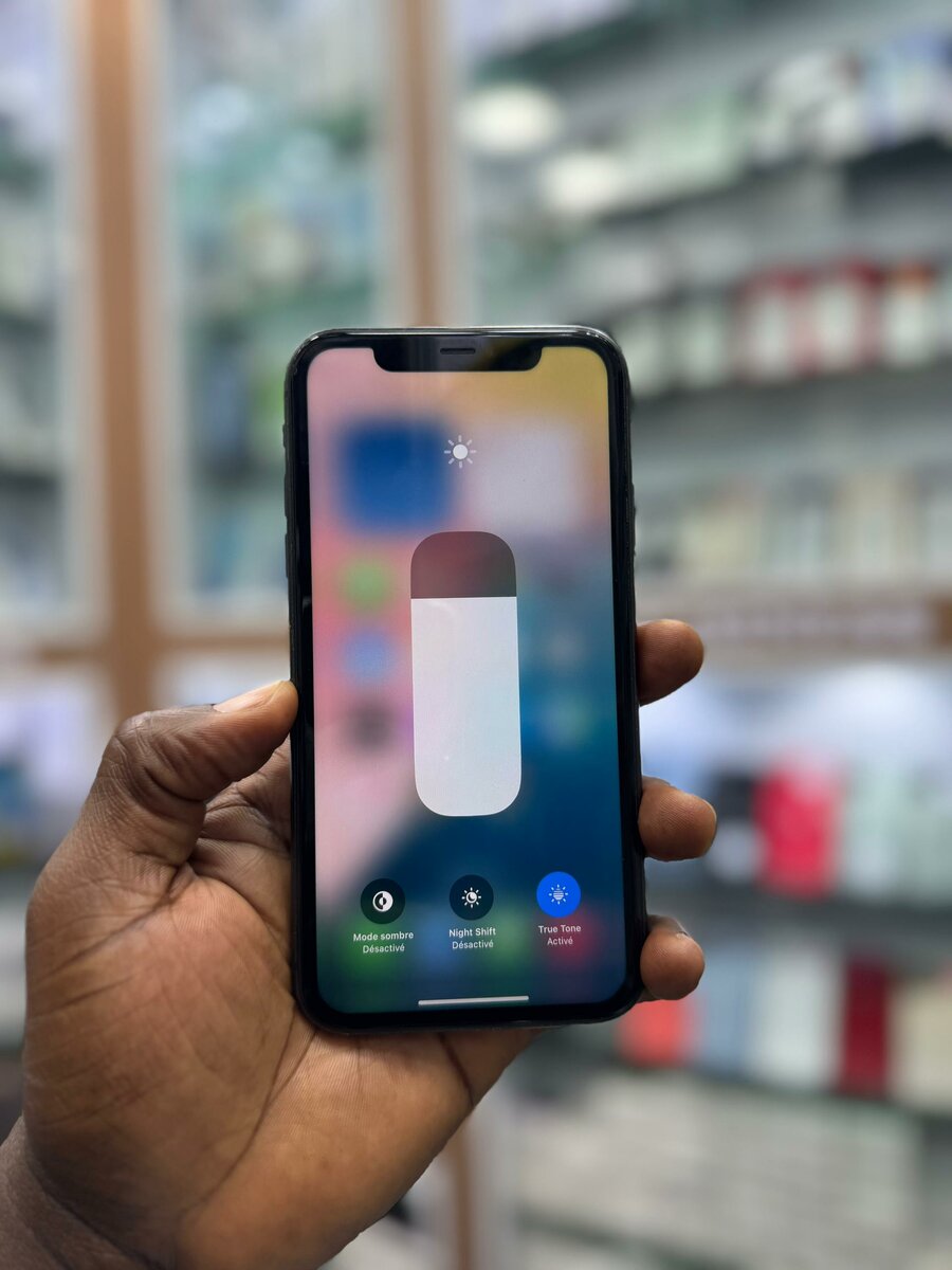 iPhone 11 simple 128Go Casi ne