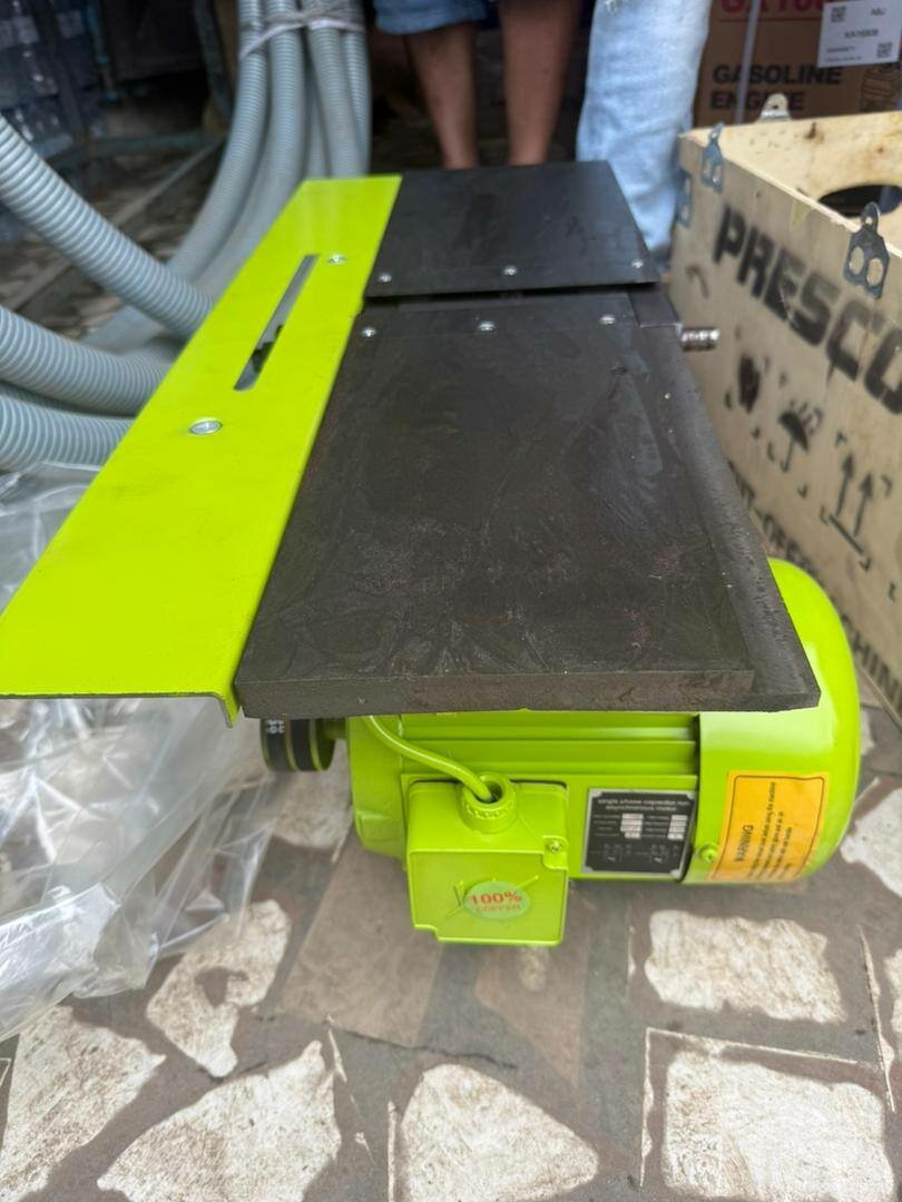 Scie sur table multifonction