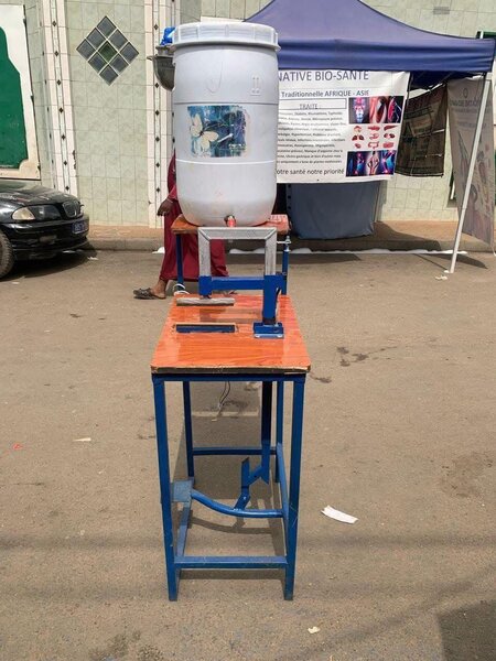 Machine de conditionnement d'eau