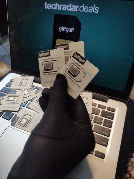 Uk sims, Giffgaff Uk Physical SIM card.