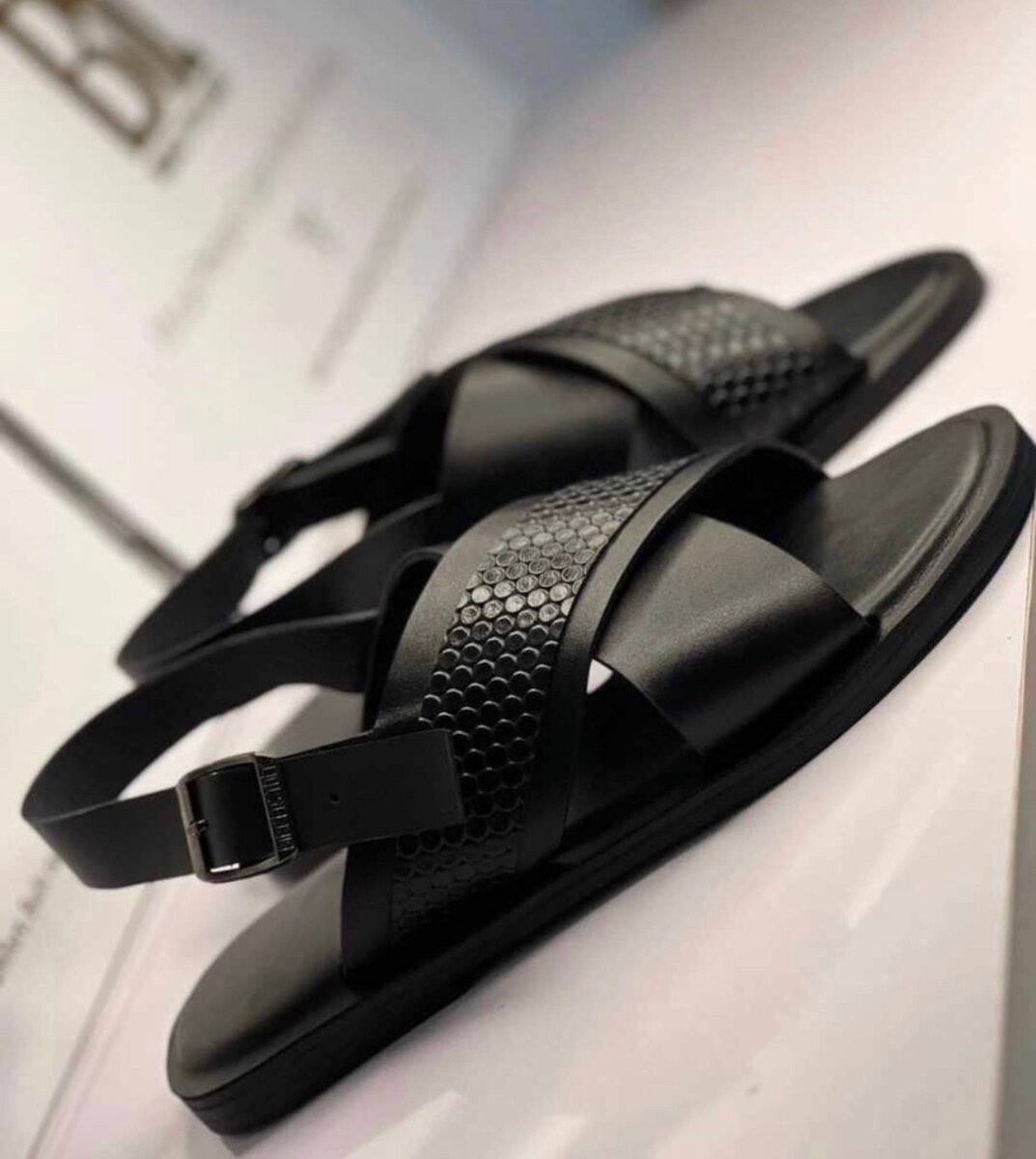 FootFit by Osibri (Cross slippers)