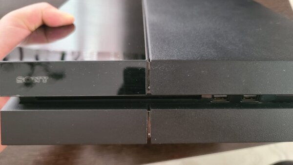 Приставка PS4