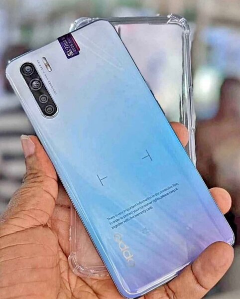 Smartphone OPPO F15
