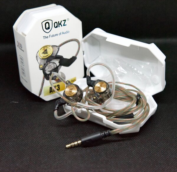 QKZ AK3 Bass In-Ear earphones/headsets