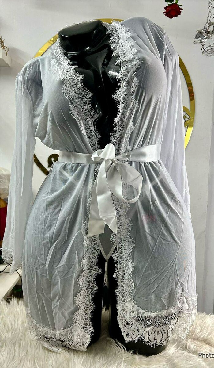 Peignoir en dentelle élégante