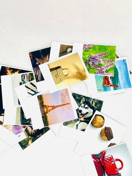 24 petites photos instantanée