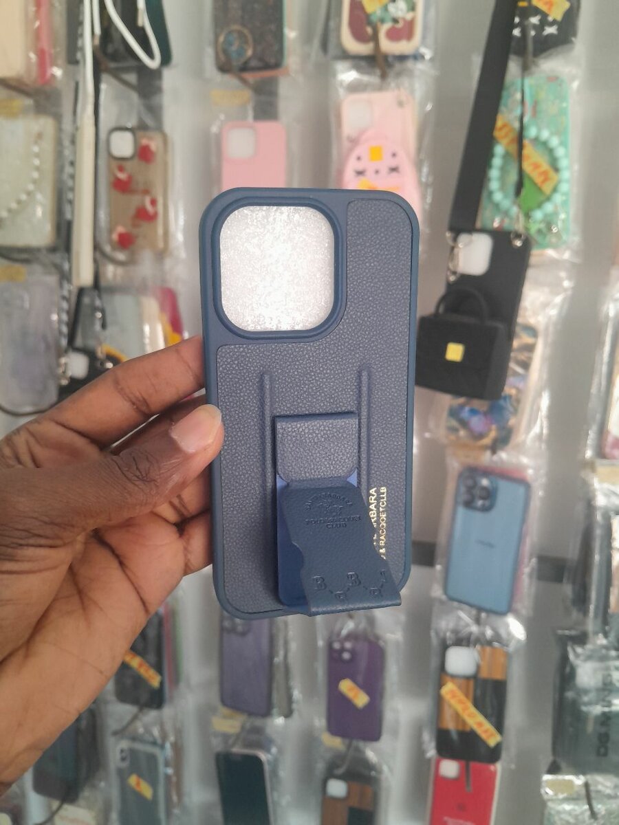Coque iPhone14pro Bleue Rétro