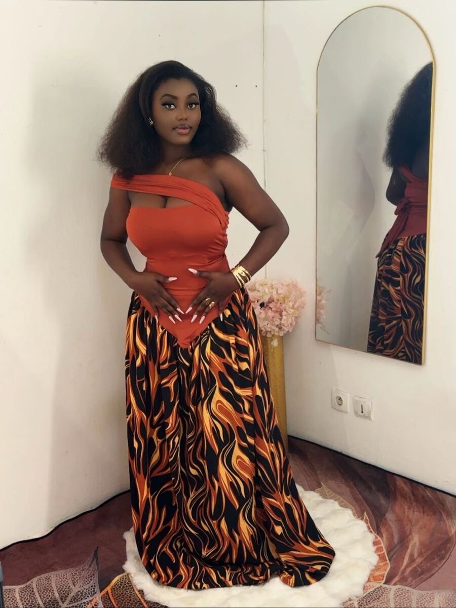 Robe Longue Évasée à Motifs