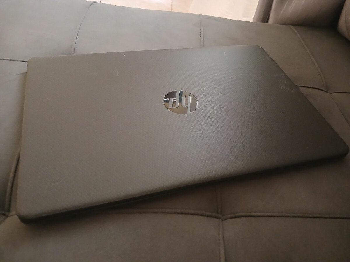 Hp laptop model 15s fq3005nl