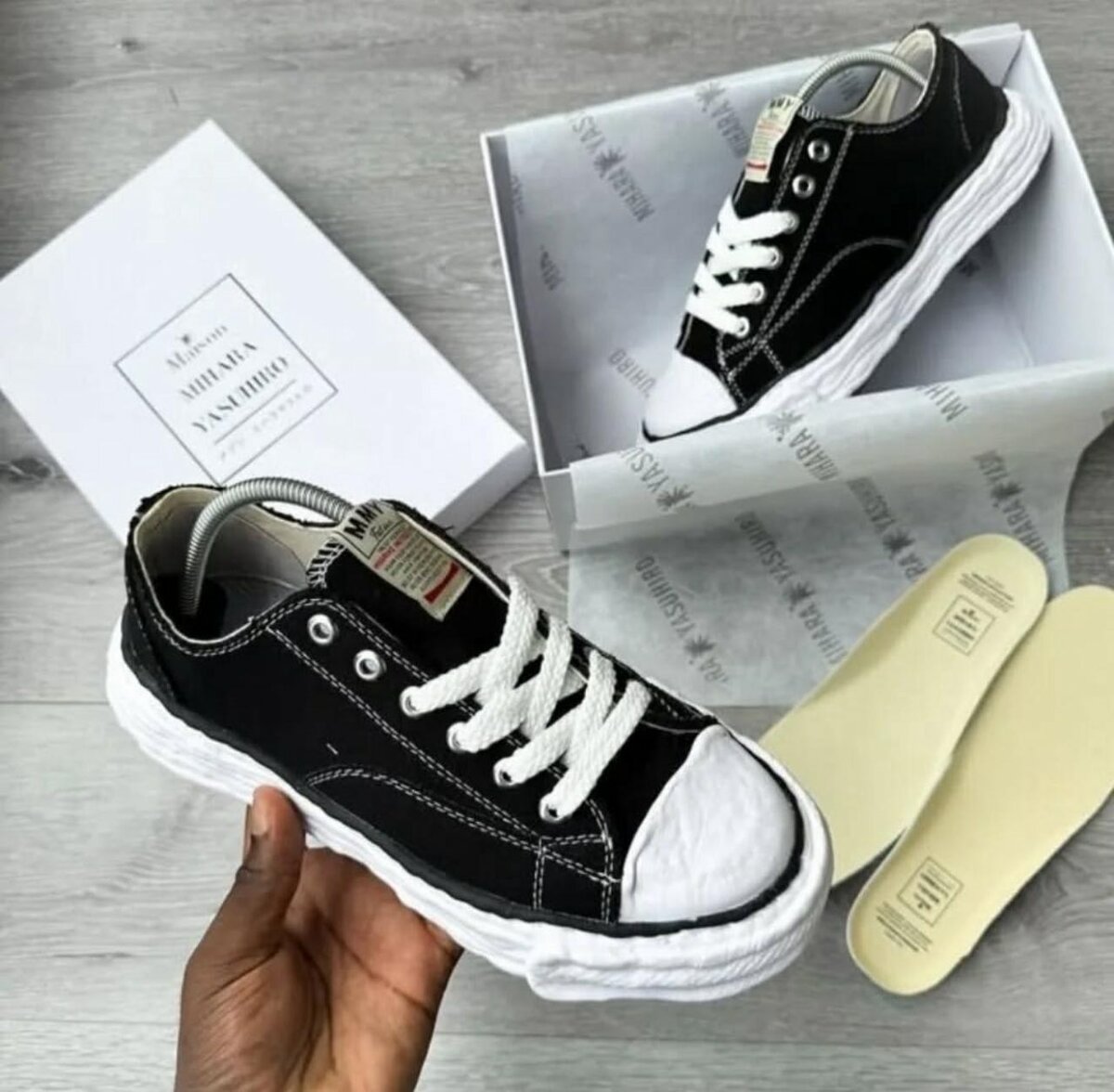 Baskets basses style décontracté