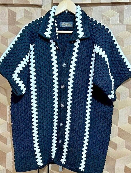 Cardigan en crochet chic