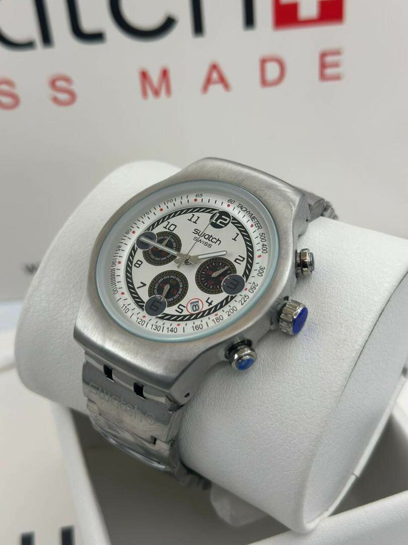 Montre de Luxe mixte.