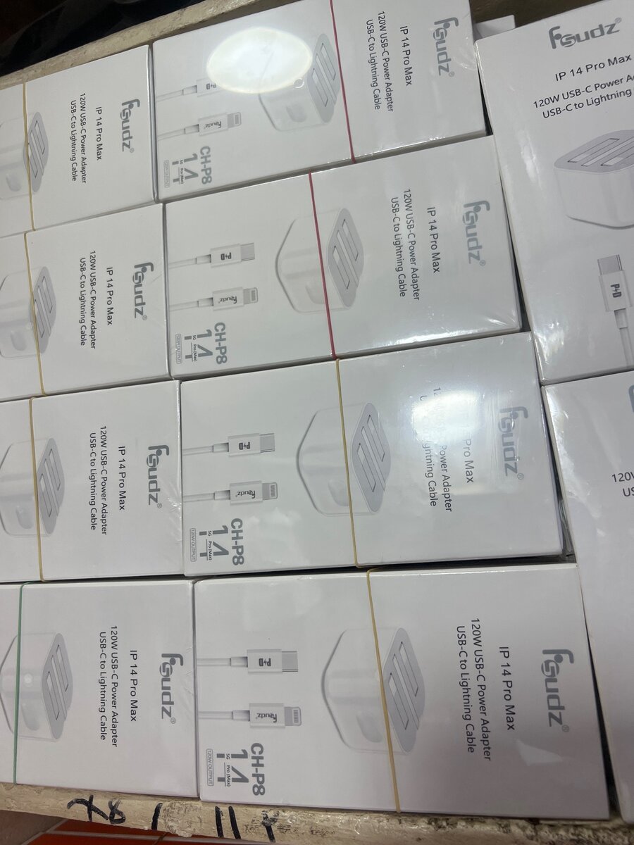 14 pro max chargers 120watts