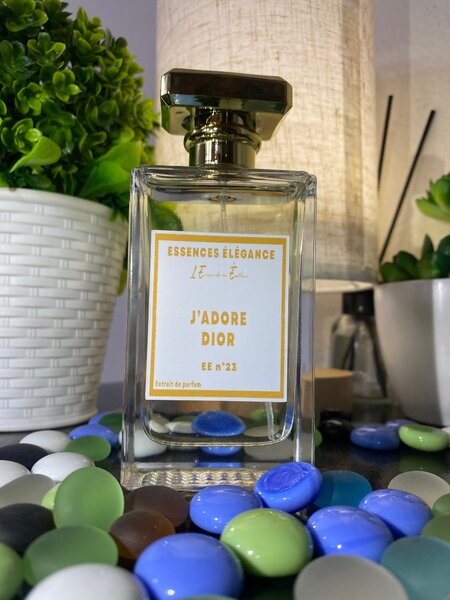 Parfum Élégant J'adore Dior