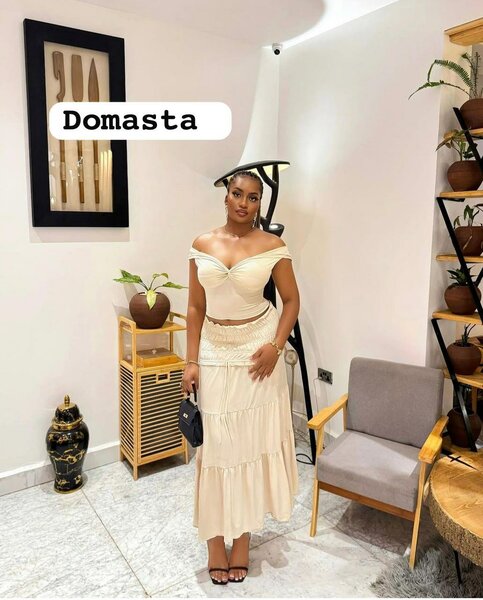 Robe élégante Domasta