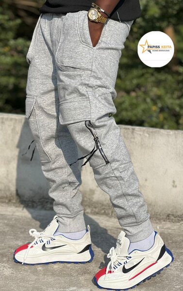 Pantalon jogging gris avec poches
