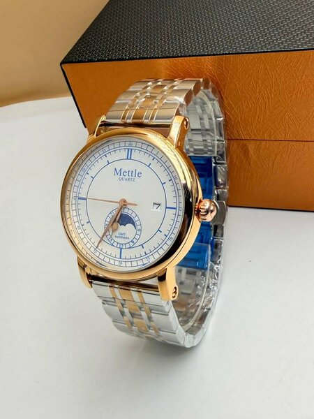 Montre élégante Mettle