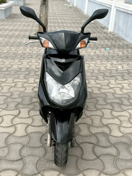 Scooter électrique moderne