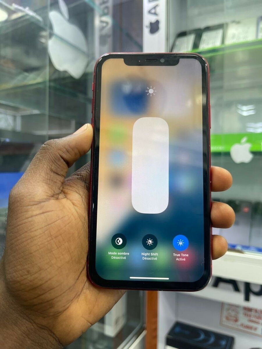 iPhone 11 Rouge 64 Go