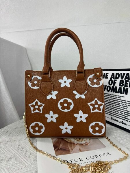 Sacs à main élégants motifs