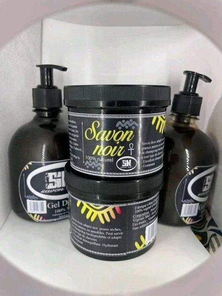 Savon Noir Naturel Peau