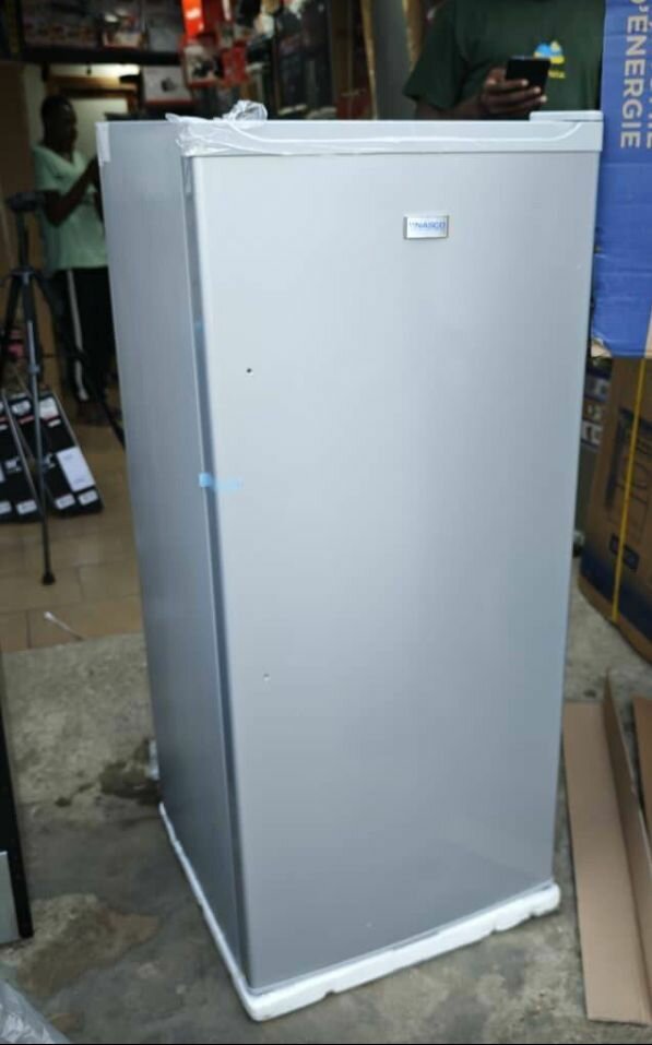 Congélateur vertical 4 tiroirs