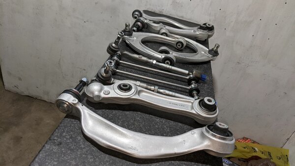 Fully Suspension Kit BMW 525i F10 , F12, F18 2016 - 2025 yea