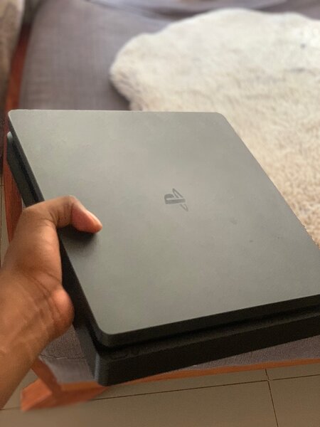 PlayStation 4