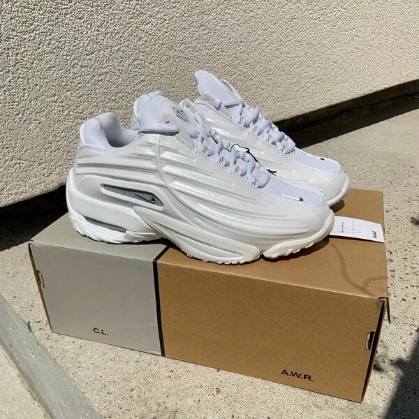 Sneakers blancs unisexes élégants