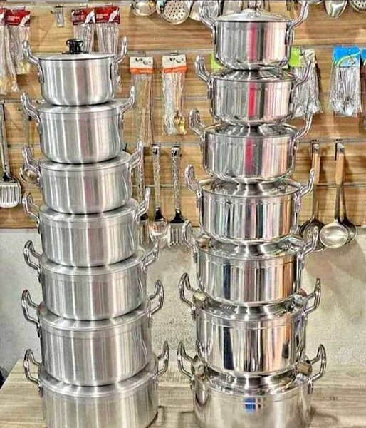 Batterie de cuisine en inox