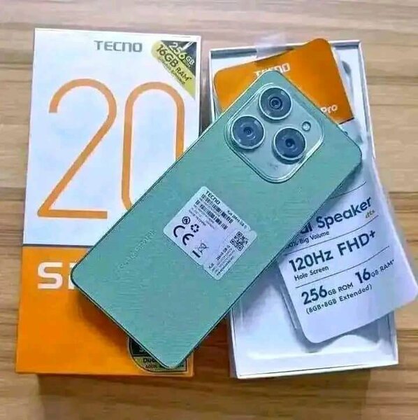 TECNO Camon 20 Pro