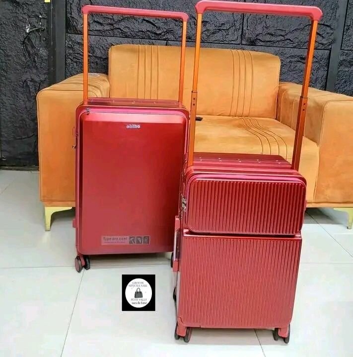 Set de Valises à Roulettes