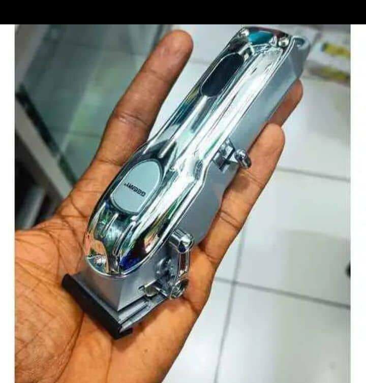 Tondeuse professionnelle Geemy