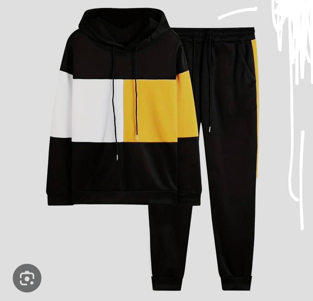 Ensemble de survêtement moderne