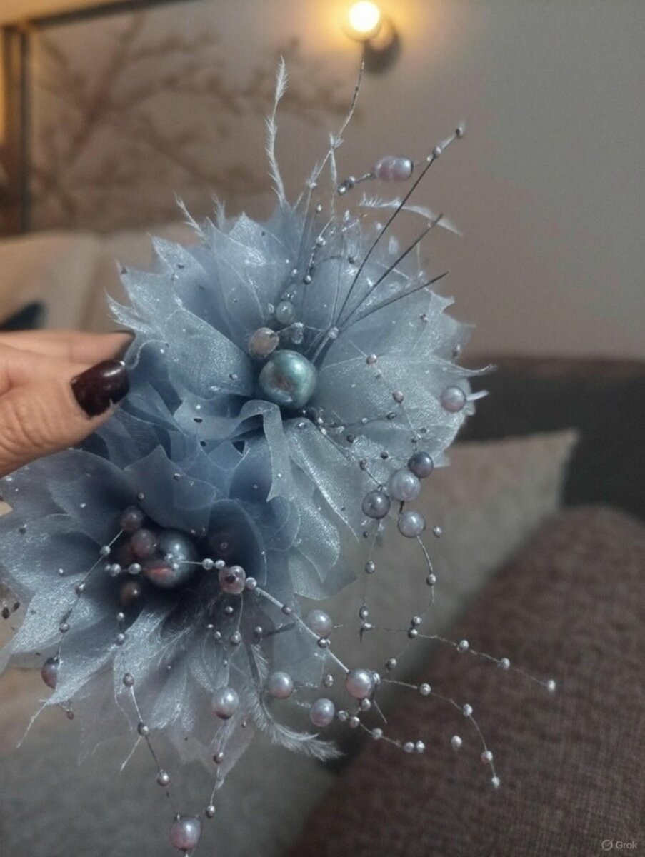 Заколки для волос