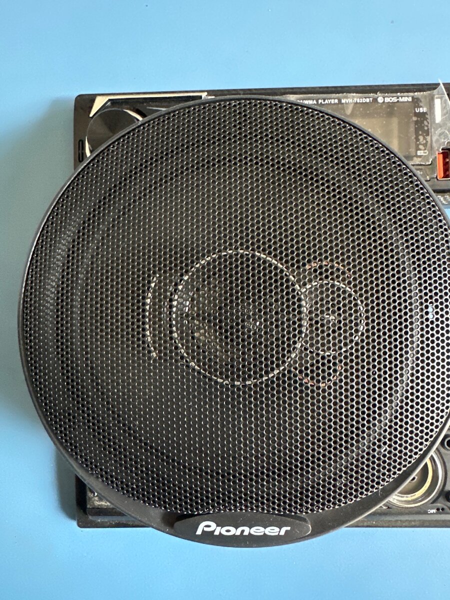 Pioneer TS-A1696S