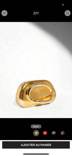 Sac à main en cuir rouge élégant