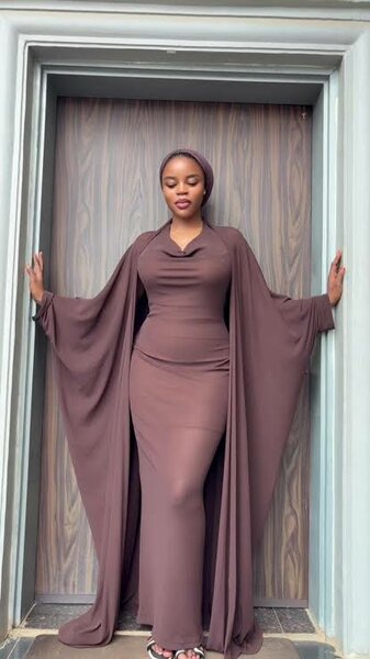 Robe Longue Élégante