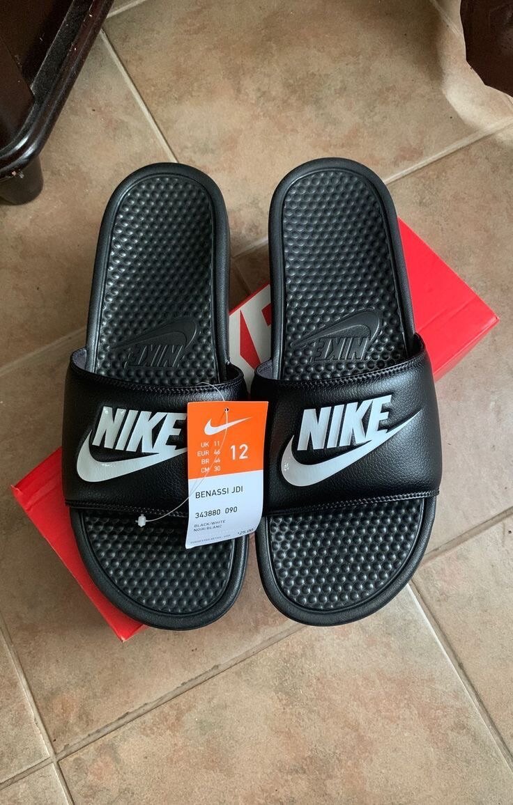 Nike Benassi Slides Confortables