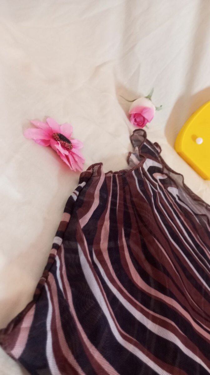 Top transparent à rayures