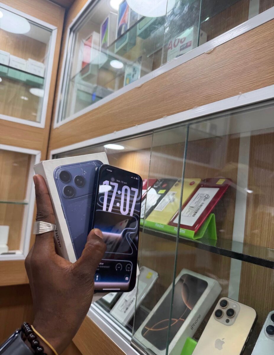 iPhone 17 pro max 256 giga