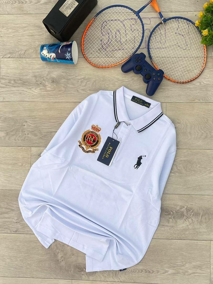 Polo sportif élégant homme