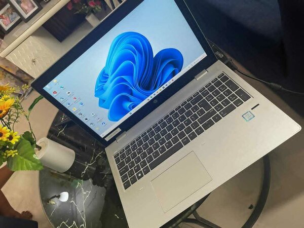 Ordinateur portable HP argent